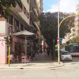 Decidiamo di partire dall�incrocio con via Prospero Petroni, dirigendoci verso corso Vittorio Emanuele